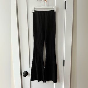 PacSun sweater flare pants, black, size S fits more like XS.  Good condition.
